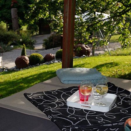 B&B Haus Zur Krone Oberriet Exterior foto