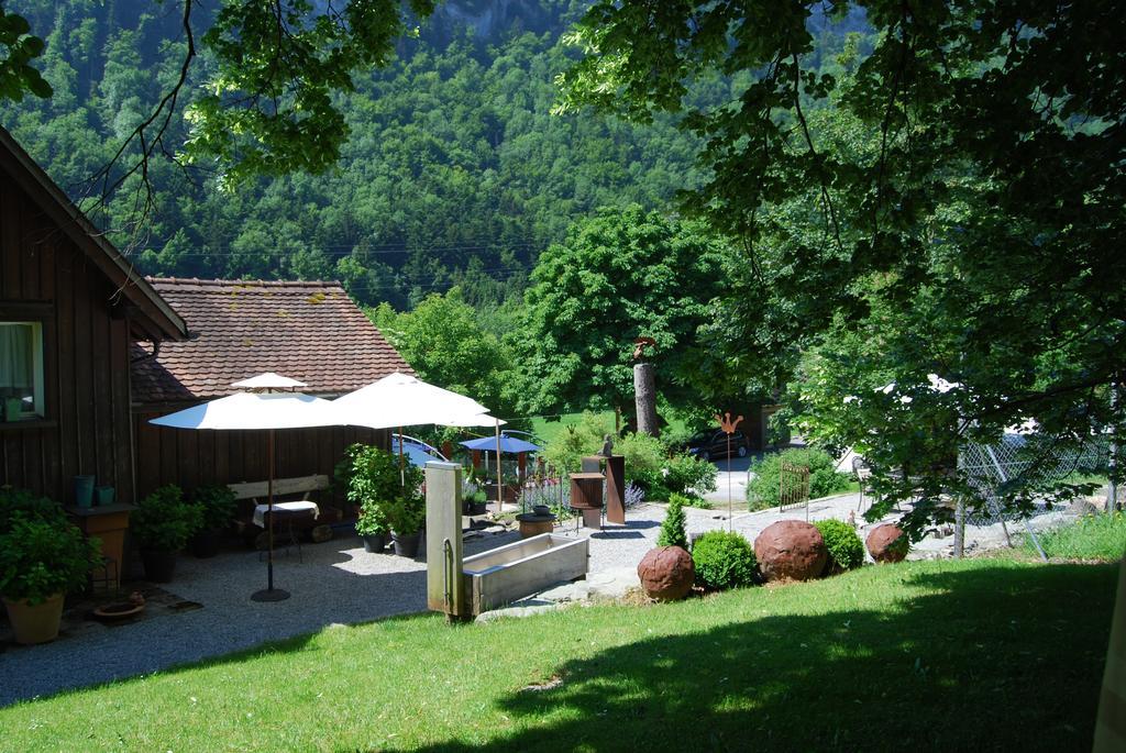 B&B Haus Zur Krone Oberriet Exterior foto
